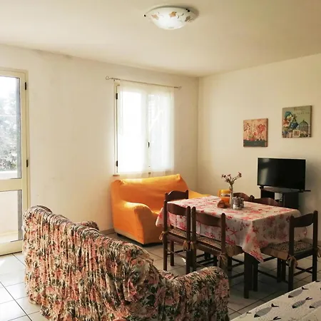 Apartment In Via Corsica, 108 -verso Sud